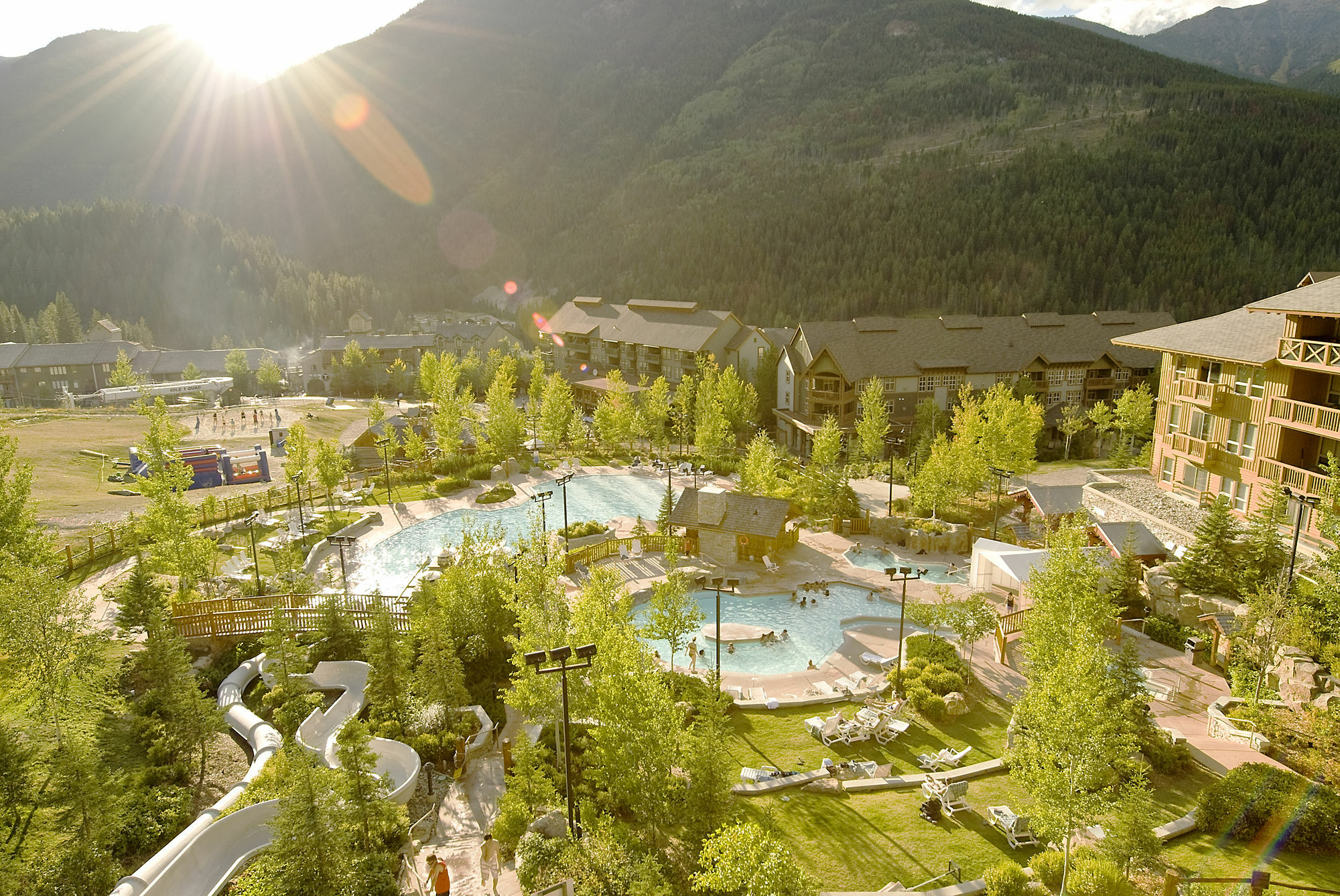 Panorama Mountain Resort - Pine Inn Exterior photo